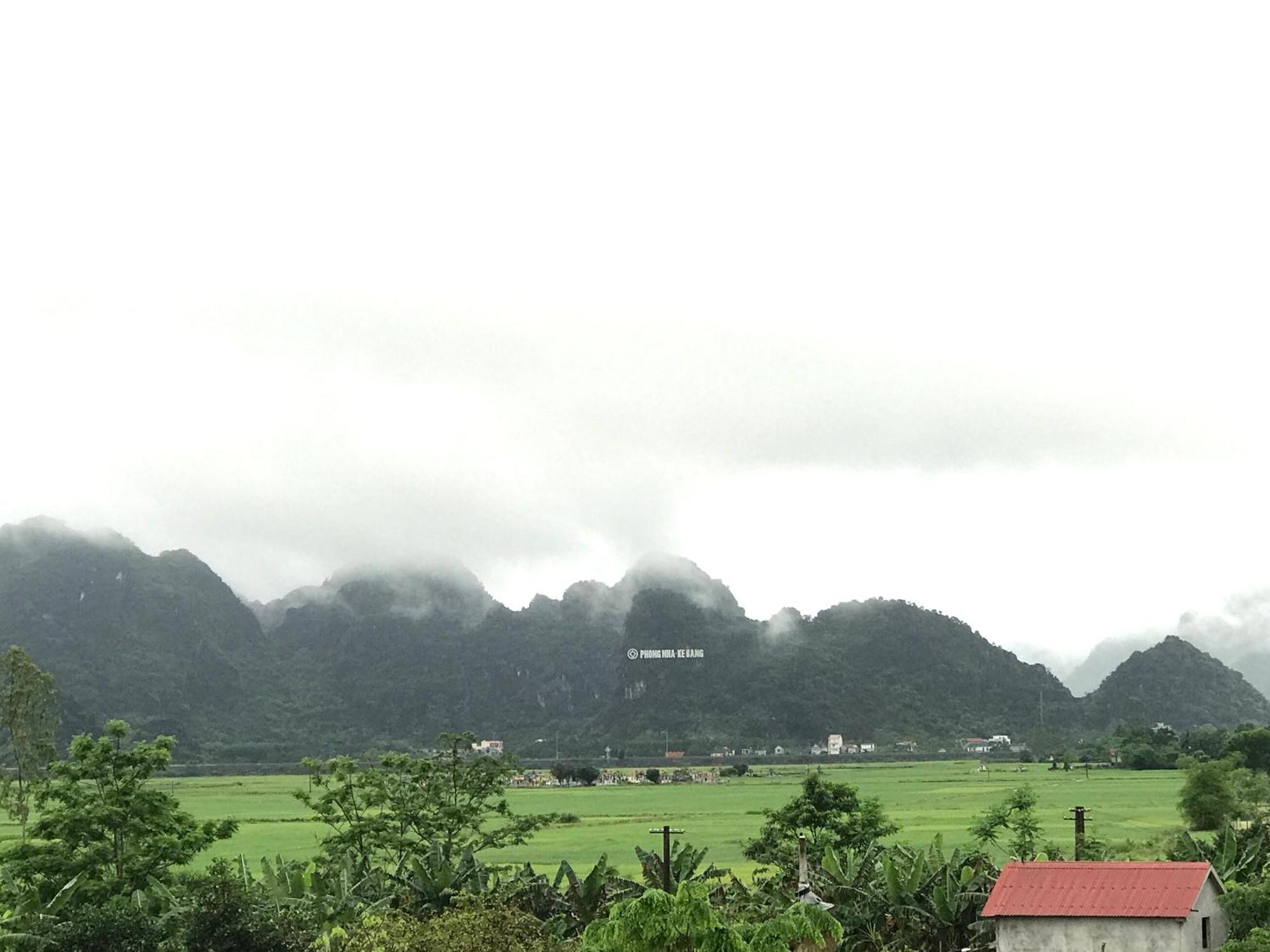 Happy Field Homestay Фонгня Экстерьер фото